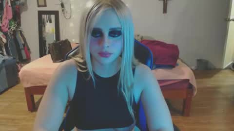 Isabella but call me isa  online show from October 24, 6:03 am