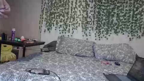 bubblesxo online show from February 28, 5:33 am