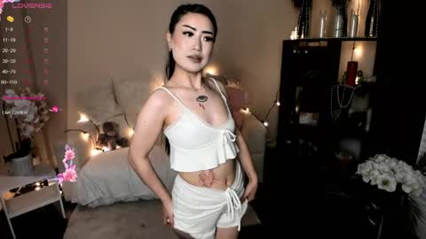 your favorit asian girl online show from April 7, 9:50 pm