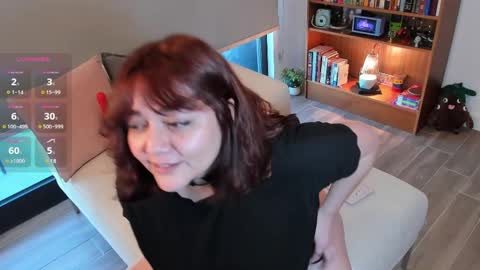 Snapshot of bubblybomba chatting on February 24, 11:09 pm Bomba  online show from February 24, 11:09 pm