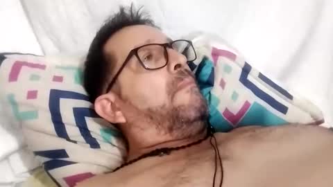 buchs32 online show from November 12, 6:27 am