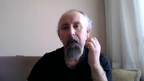 Buck Wessle online show from April 27, 11:08 am