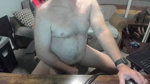 Bud online show from December 24, 5:02 pm