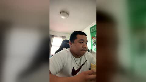 buffsexyman24 online show from February 11, 3:27 pm