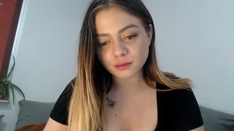 Buffy online show from March 11, 10:51 am