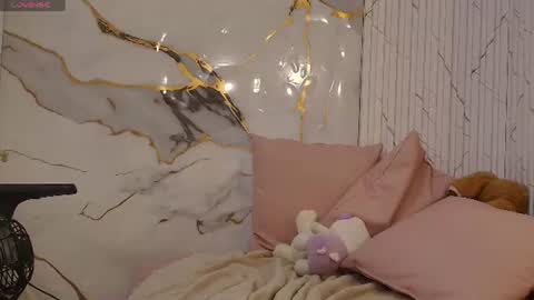 Bunni  online show from July 7, 7:23 am
