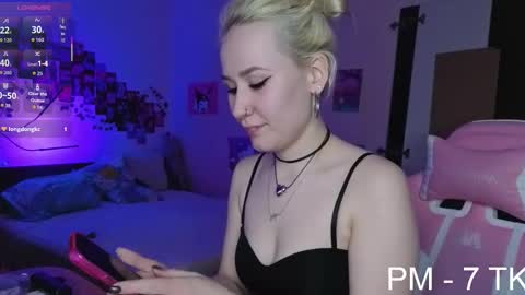 Sasha  online show from December 5, 6:06 pm