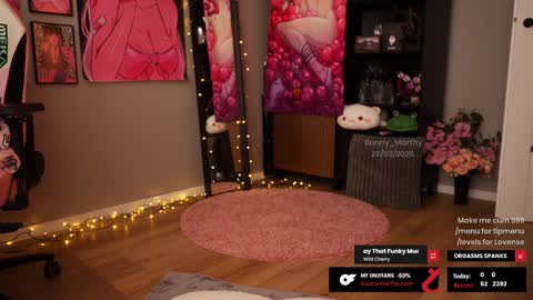 Maddie    Next stream  online show from March 25, 4:14 pm