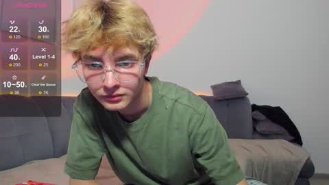 BunnyBlush online show from April 6, 4:46 am