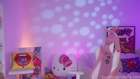 Stella online show from February 15, 12:57 am