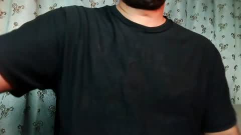 Hairy Arabian online show from July 31, 7:59 pm