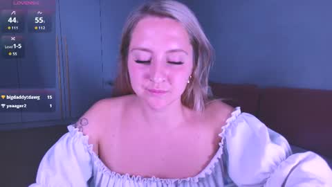 Lissa online show from July 28, 8:52 pm