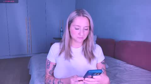 Lissa online show from June 23, 8:04 pm