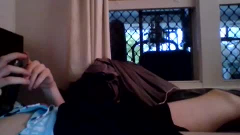 burnttoast01 online show from February 24, 8:50 am