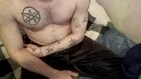 Buster18Hymen online show from January 28, 8:25 am