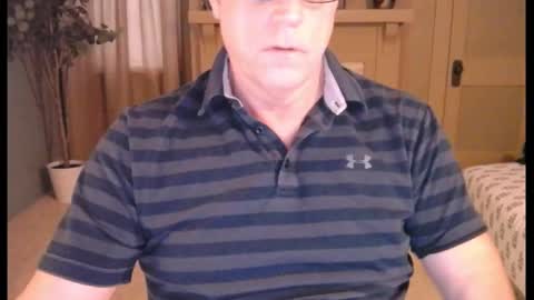 Miles online show from February 9, 5:43 pm