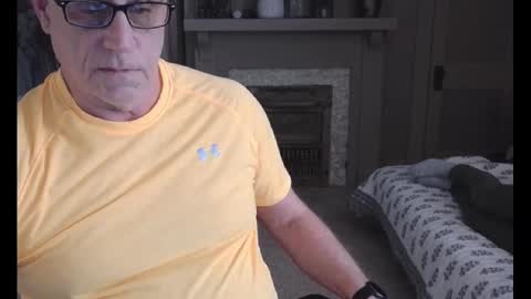 Miles online show from February 22, 5:02 pm