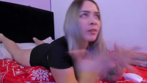     online show from December 14, 6:52 pm