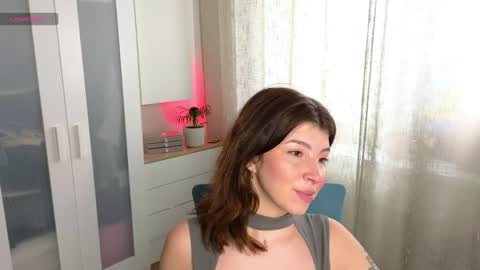 Kira online show from April 19, 8:15 am