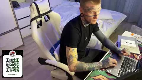 c10h15on online show from February 21, 9:34 am