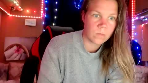 Maria Das Fontes online show from February 15, 3:06 pm