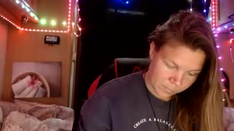 Maria Das Fontes online show from February 3, 11:31 am