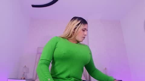 Carolina online show from June 5, 3:13 am
