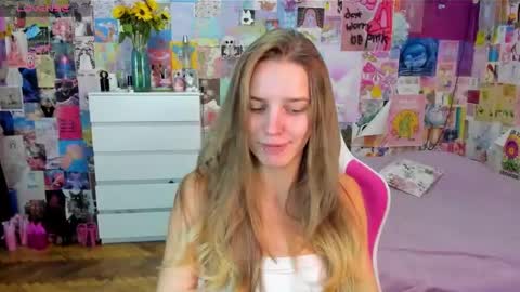 Emily  online show from October 15, 3:46 pm