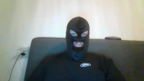 cagegag31 online show from November 28, 9:05 am