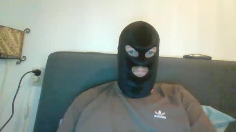 cagegag31 online show from April 30, 10:20 am