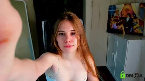 caitlin_c online show from November 2, 7:19 am