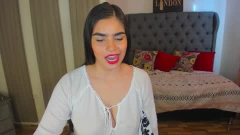 caitlingomez0 online show from February 28, 12:31 pm