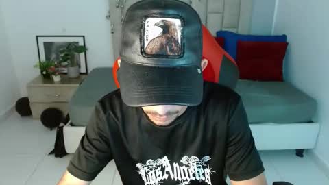 caius online show from January 8, 11:38 am