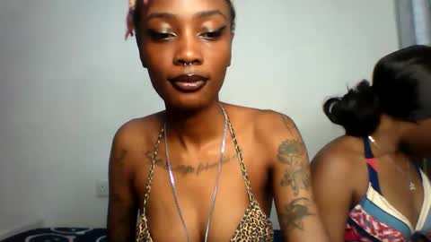 Snapshot of calin_3 chatting on September 26, 5:15 am calin online show from September 26, 5:15 am