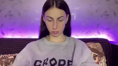Snapshot of call_me_dad_ chatting on February 2, 7:46 pm Anna online show from February 2, 7:46 pm