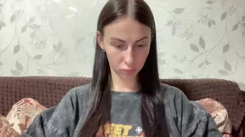 Snapshot of call_me_dad_ chatting on October 22, 7:37 pm Anna online show from October 22, 7:37 pm
