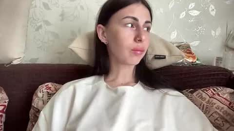 Anna online show from April 9, 6:06 am