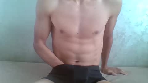 calvin_sexy_arab online show from December 23, 9:27 am