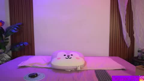 Snapshot of calypso_and_ge1 chatting on October 16, 12:21 am Calypso and Kayla online show from October 16, 12:21 am