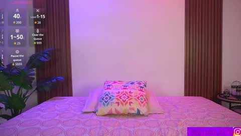 Snapshot of calypso_and_ge1 chatting on September 27, 12:08 am Calypso and Kayla online show from September 27, 12:08 am
