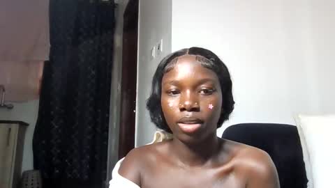 Princess online show from April 6, 8:04 am