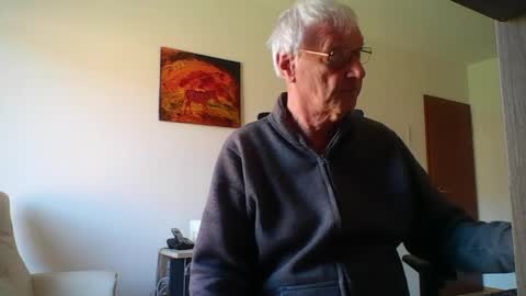 camcologne online show from April 22, 8:54 am