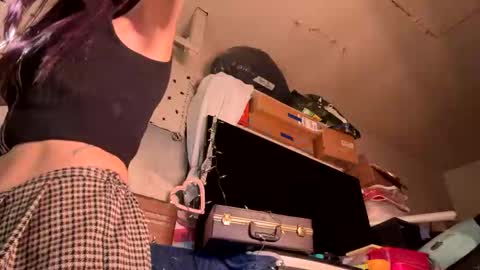 Camden online show from October 23, 3:57 pm