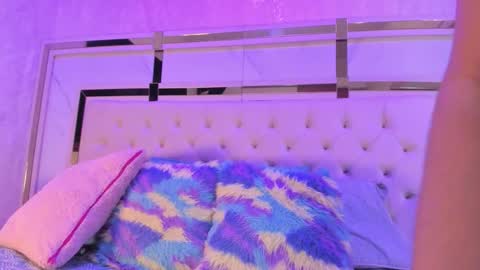 cameron_hearts online show from January 17, 12:36 pm