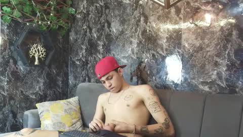 CAMERON online show from November 15, 2:18 pm