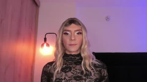 Cameron online show from April 14, 1:42 am