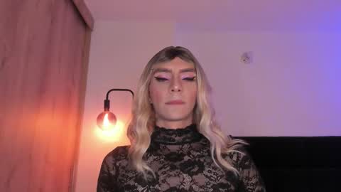 Cameron online show from February 22, 8:55 pm