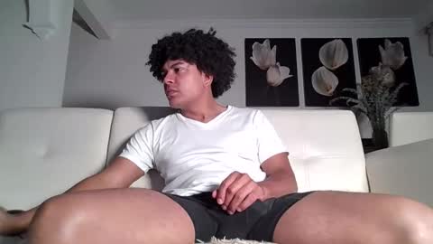 Stiven online show from October 18, 3:22 am