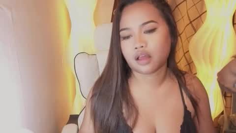 Jade online show from February 3, 6:51 am