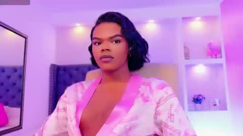 Snapshot of camiestrada chatting on September 10, 8:54 pm camiestrada online show from September 10, 8:54 pm